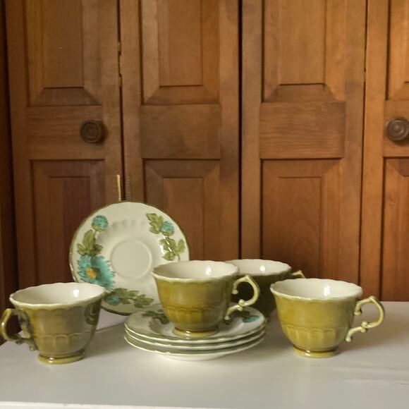 Vintage Vernon Ware by Metlox Olive Green & Blue Cups and Saucers, Set of 4 - Picture 1 of 11